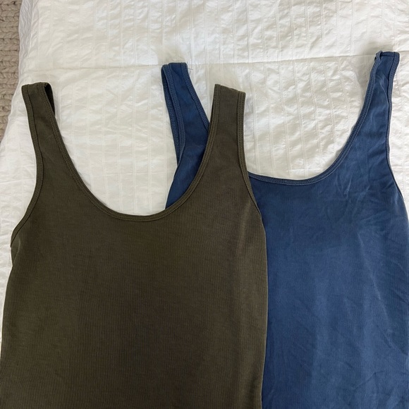 Sold - Picture 2 of 4